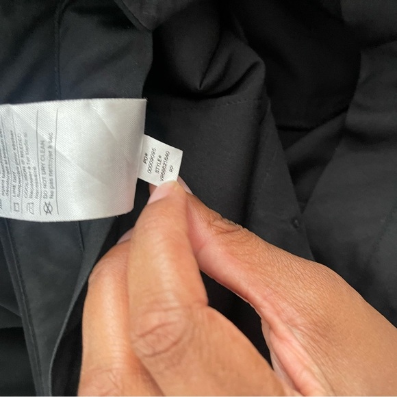 Vince Black Tapered Trousers In Japanese Crepe - Picture 10 of 10